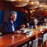Me And Dusseldorf, By Hyatt Ξενοδοχείο 4*