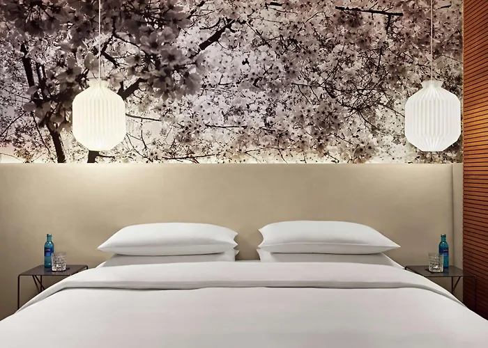 Me And Dusseldorf, By Hyatt 4*