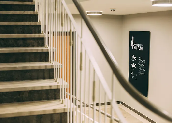 Hotel Me And Dusseldorf, By Hyatt