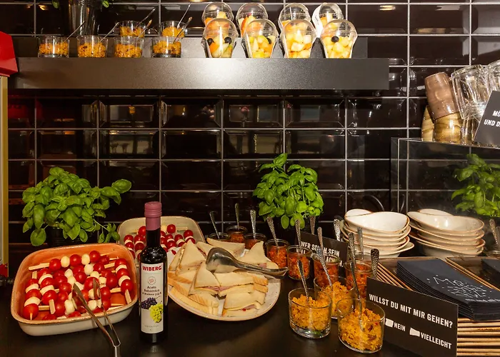 Hotel Me And Dusseldorf, By Hyatt