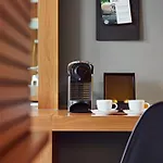 Me And Dusseldorf, By Hyatt 4*