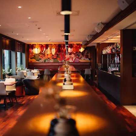 Me And Dusseldorf, By Hyatt Hotel 4*