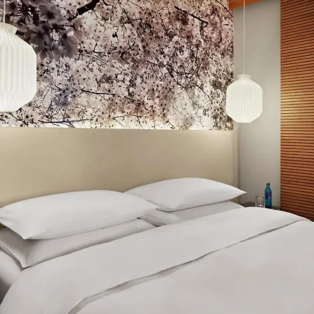 Me And Dusseldorf, By Hyatt 4*