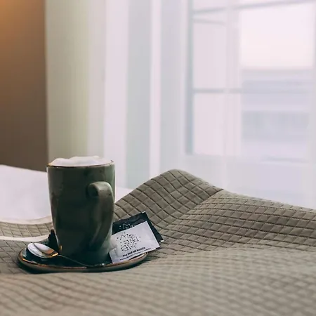 Hotel Me And Dusseldorf, By Hyatt 4*