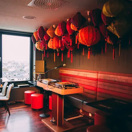 Me And Dusseldorf, By Hyatt 4* Düsseldorf