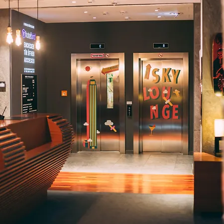 Me And Dusseldorf, By Hyatt 4*