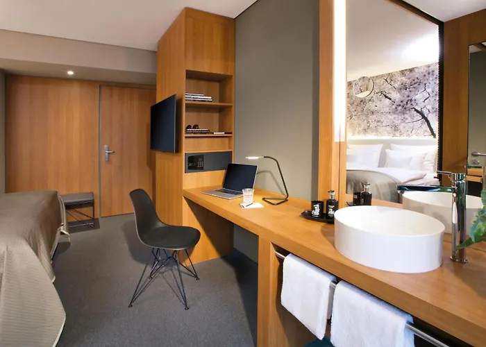 Me And Dusseldorf, By Hyatt Szálloda 4*