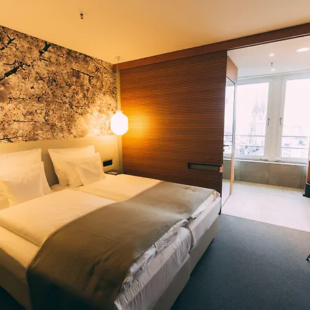 Me And Dusseldorf, By Hyatt دوسلدورف