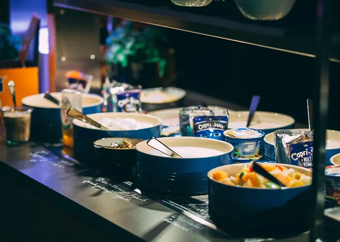 Me And Dusseldorf, By Hyatt 4*