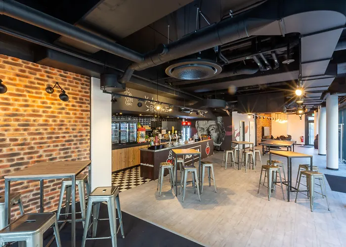 Me And Dusseldorf, By Hyatt 杜塞尔多夫