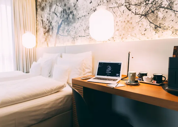 Me And Dusseldorf, By Hyatt Hotel Düsseldorf